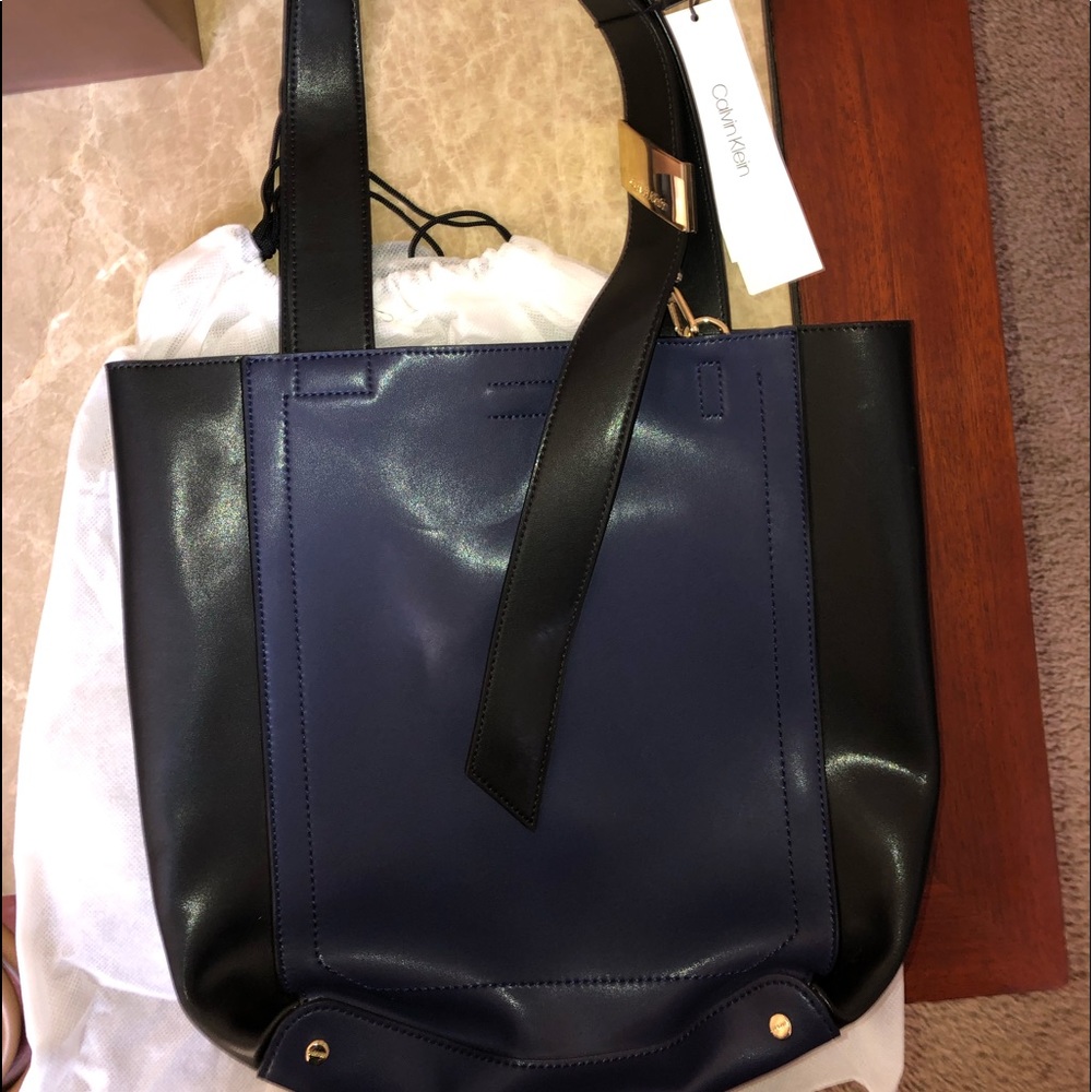 Calvin Clein shoulder / tote bag🦋